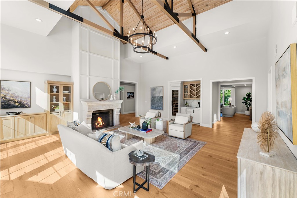 837 El Campo Drive