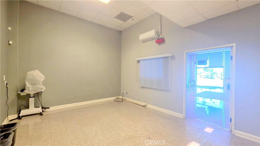 9496 Magnolia Avenue 102B