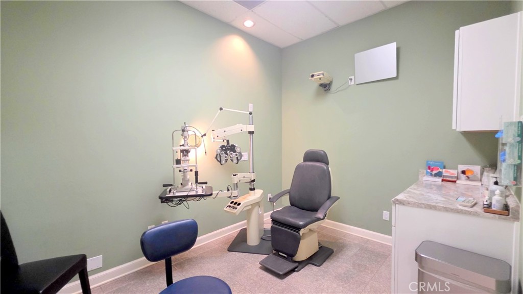 9496 Magnolia Avenue 102B