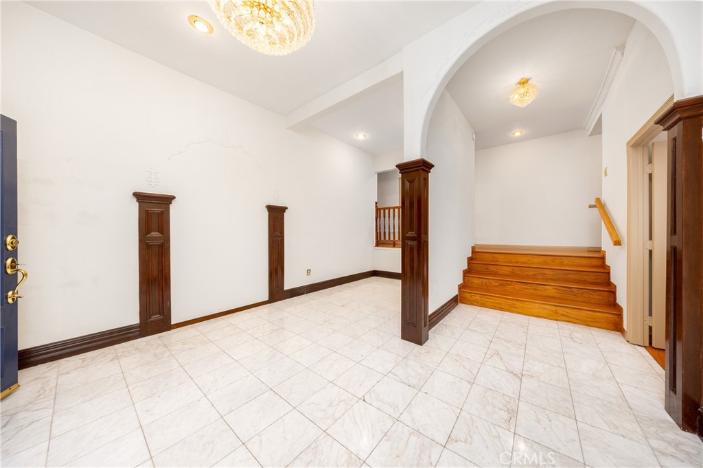 2831 Steeplechase Lane