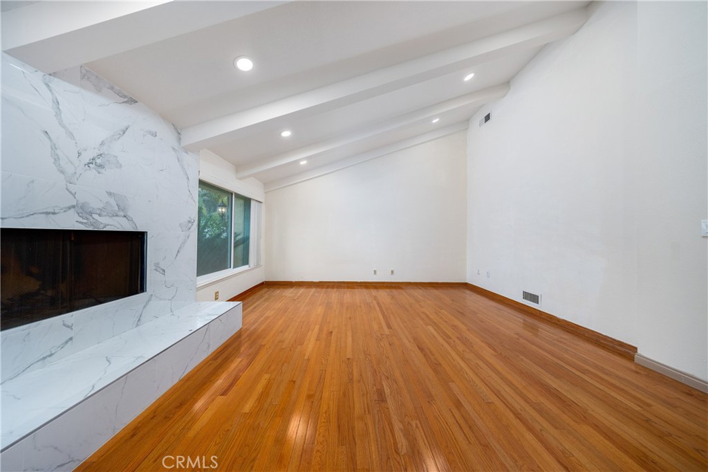 2831 Steeplechase Lane