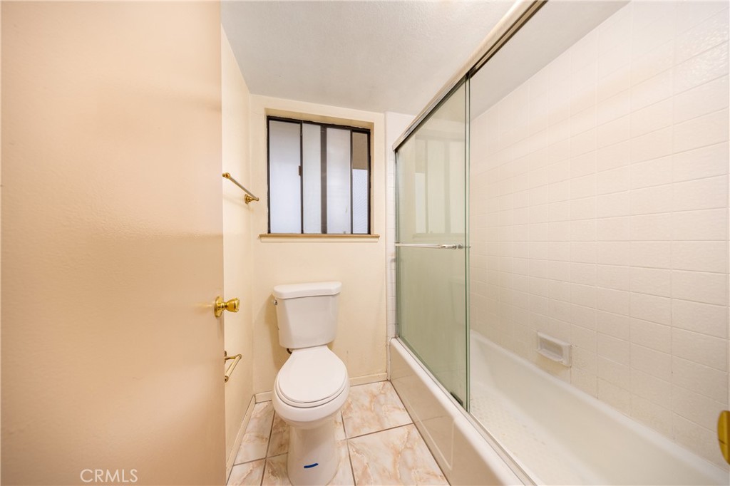 2831 Steeplechase Lane