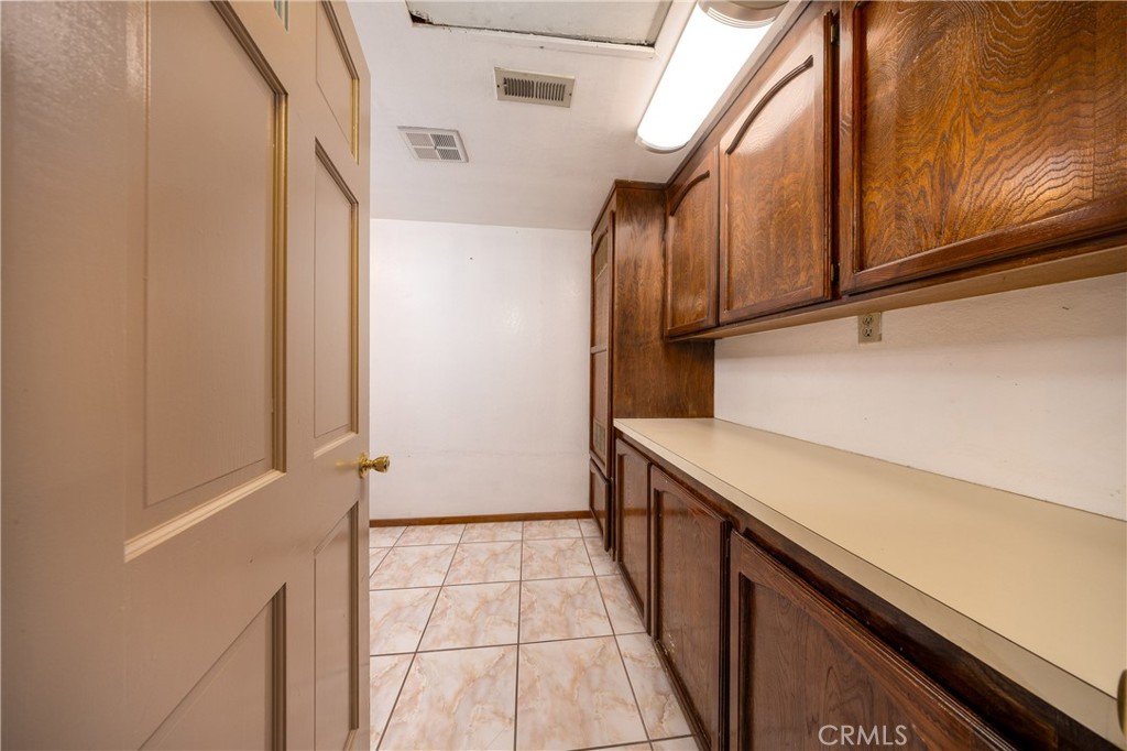 2831 Steeplechase Lane