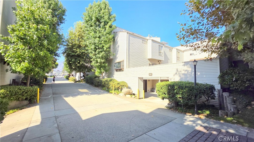 800 W Naomi Avenue D