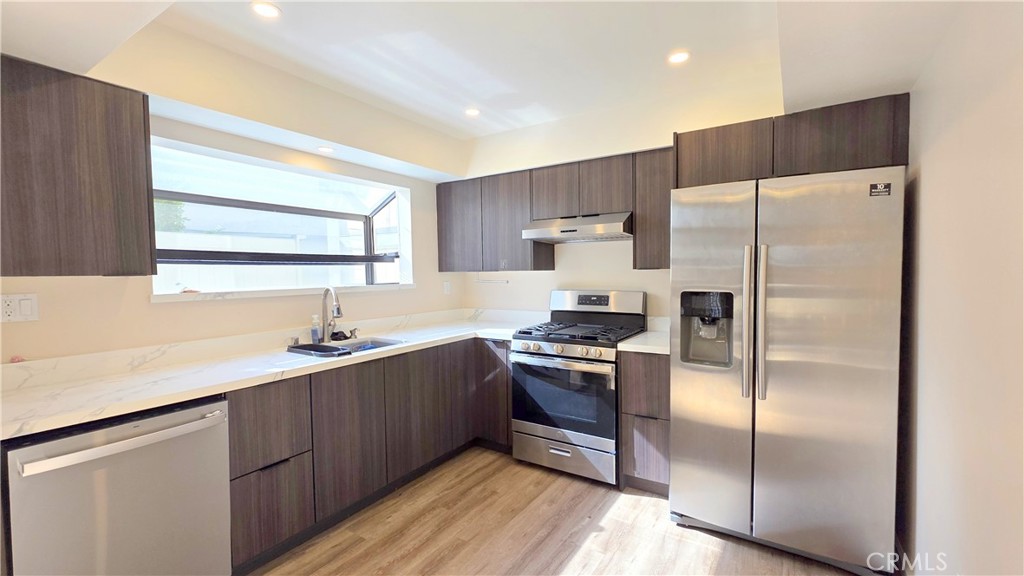 800 W Naomi Avenue D