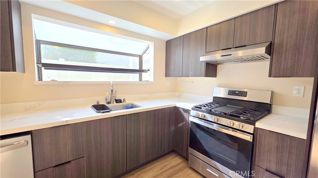 800 W Naomi Avenue D