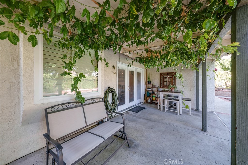 6595 Elderberry Court