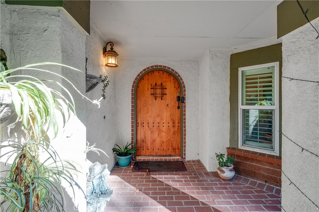 6595 Elderberry Court