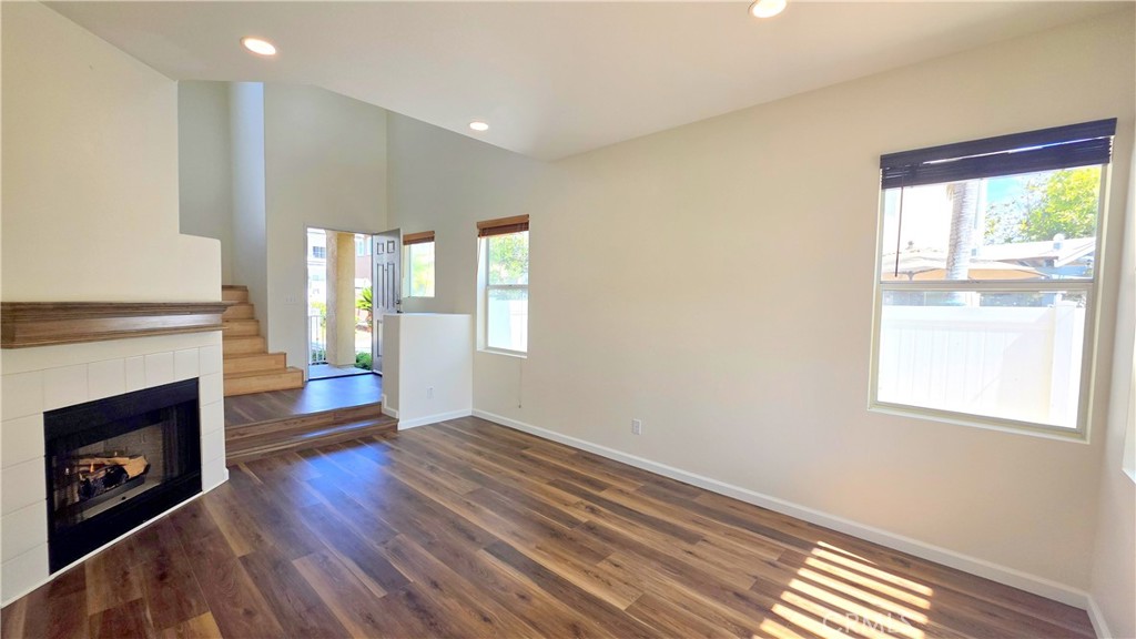 2851 Calle Lumina