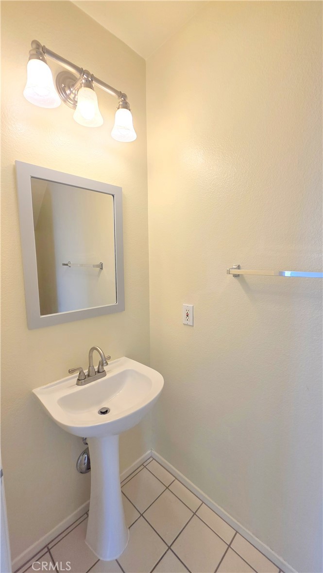 2851 Calle Lumina
