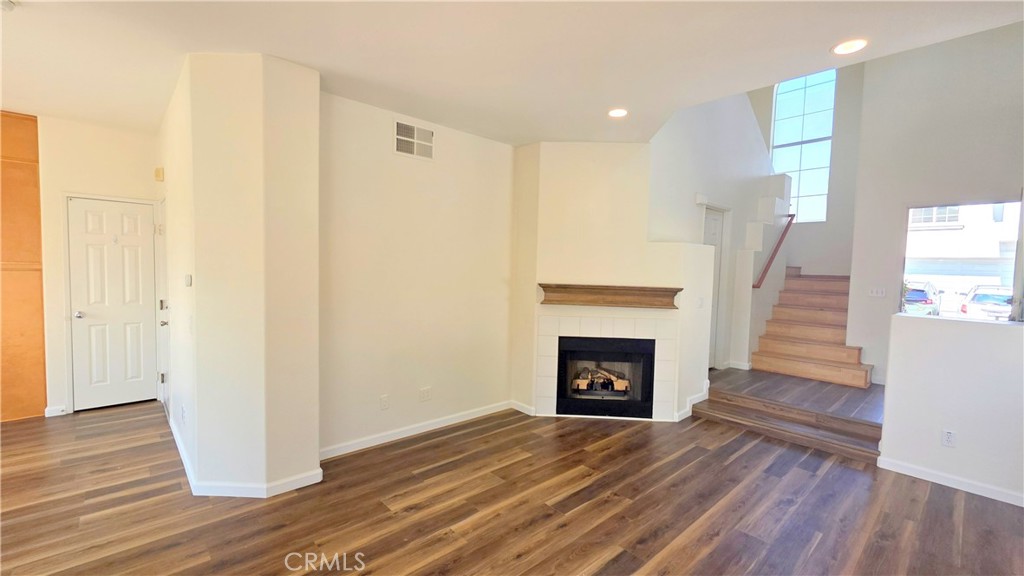 2851 Calle Lumina
