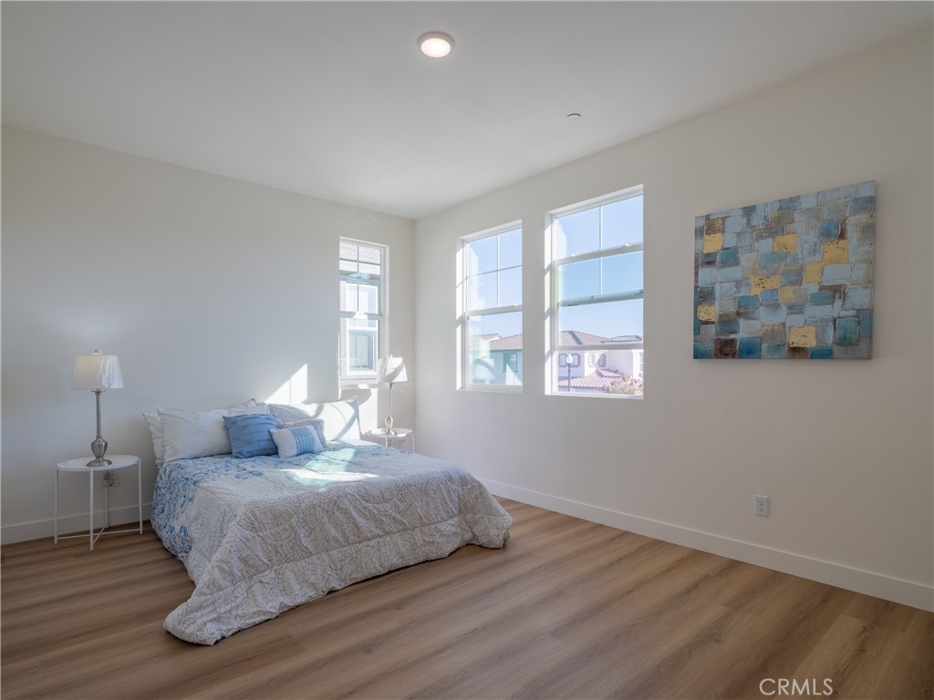 3011 E Silver Sky Dr