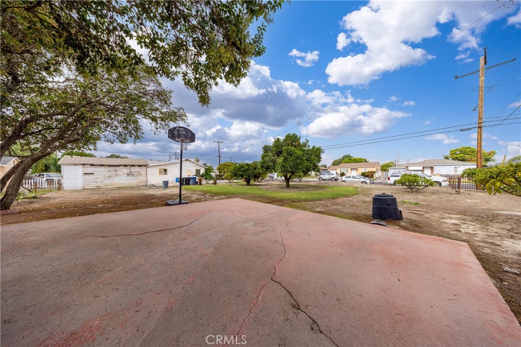 12203 Klingerman Street