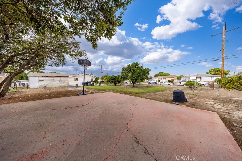 12203 Klingerman Street