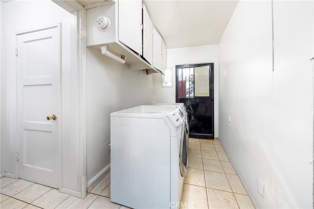 12203 Klingerman Street