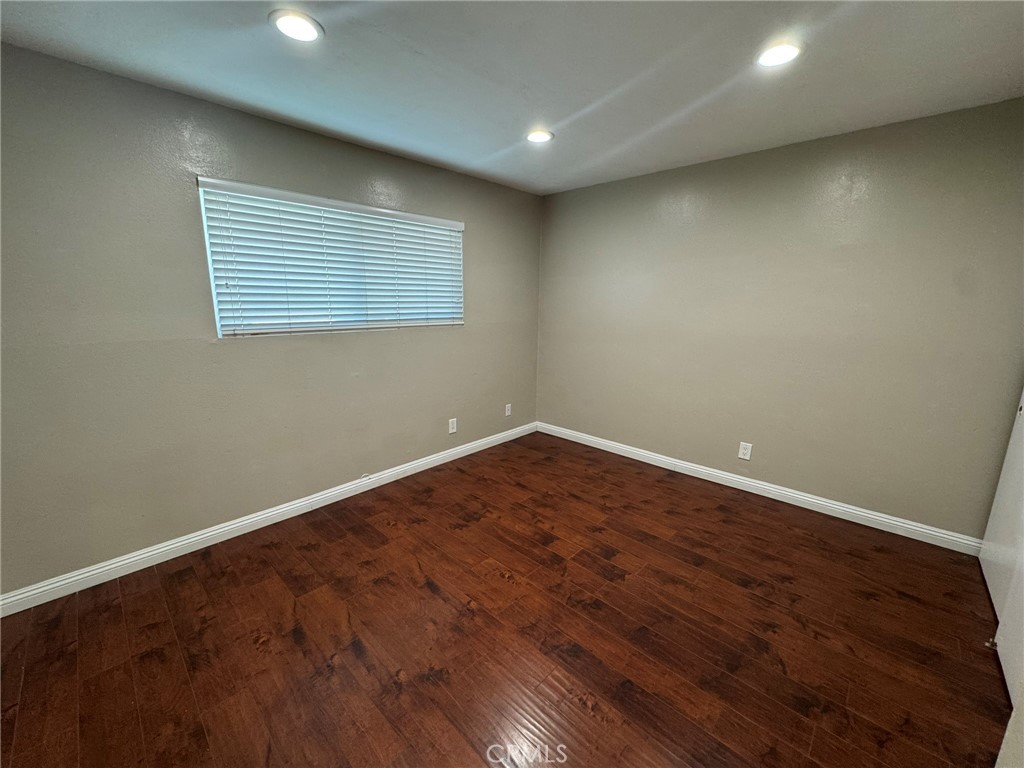 23659 Golden Springs F4
