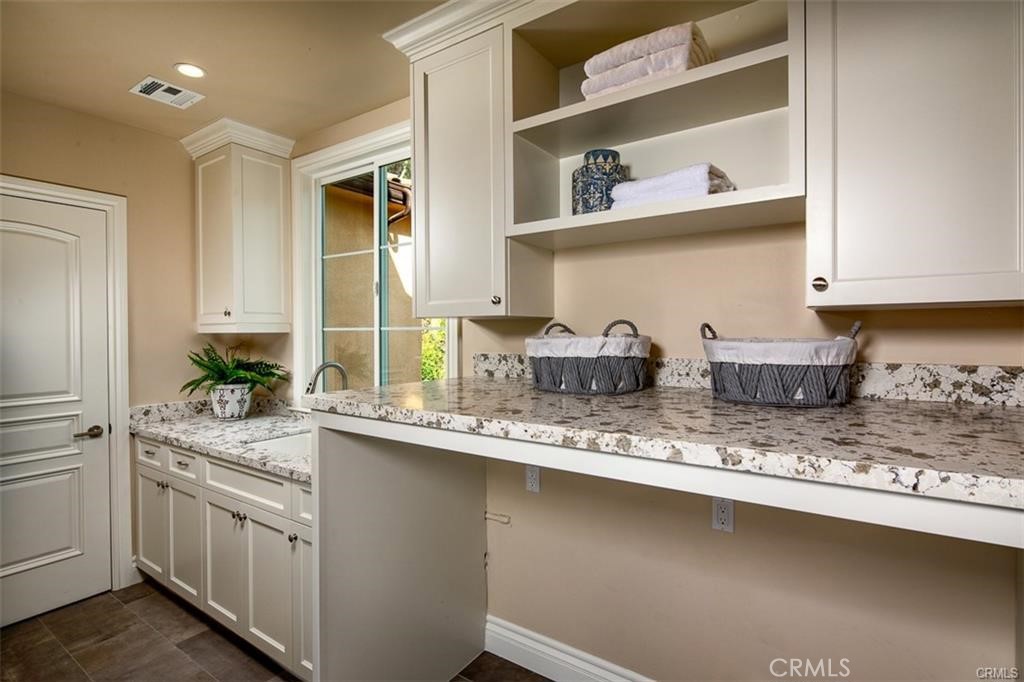 2868 Shadow Canyon Road