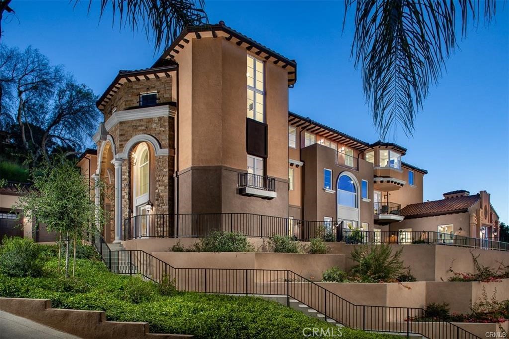 2868 Shadow Canyon Road