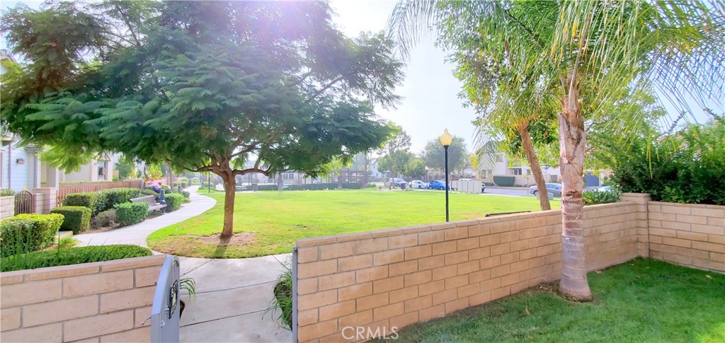 877 Havasu Street
