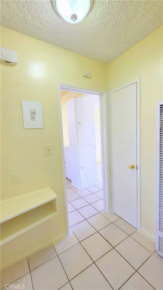 1026 W Granada Court 16