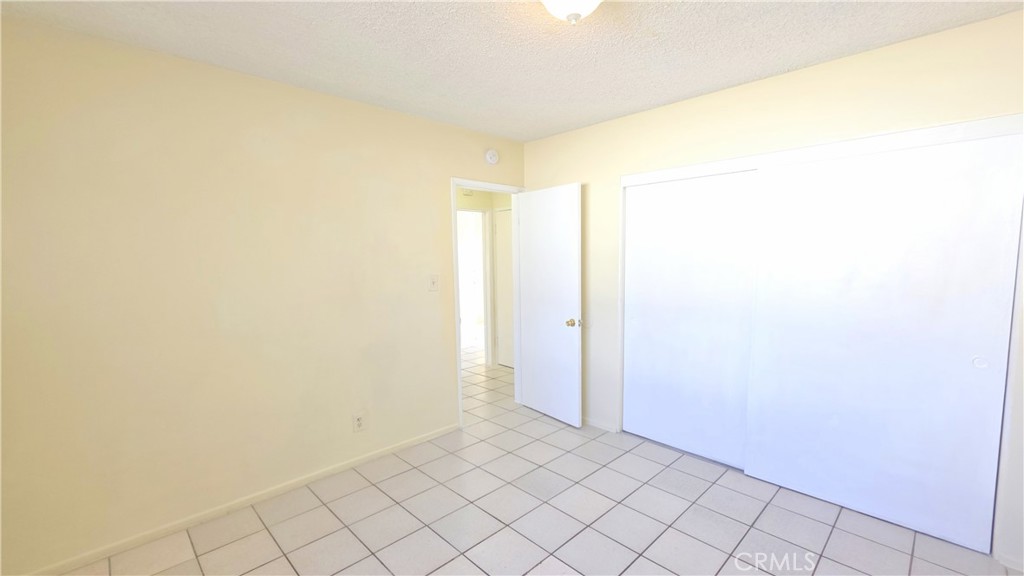 1026 W Granada Court 16