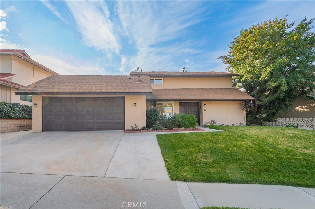 423 Canoe Cove