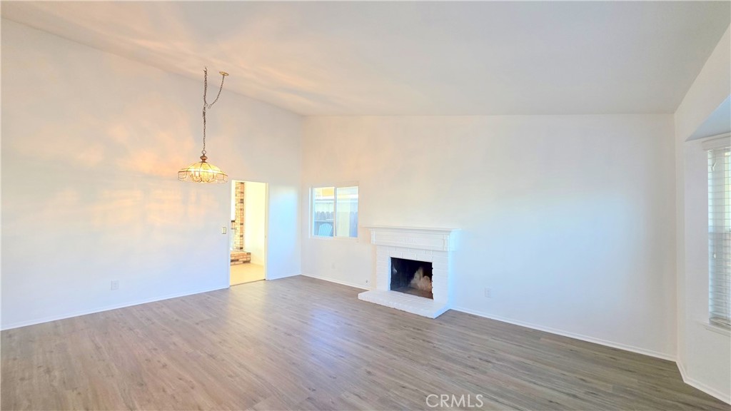 2632 S Calaveras Place