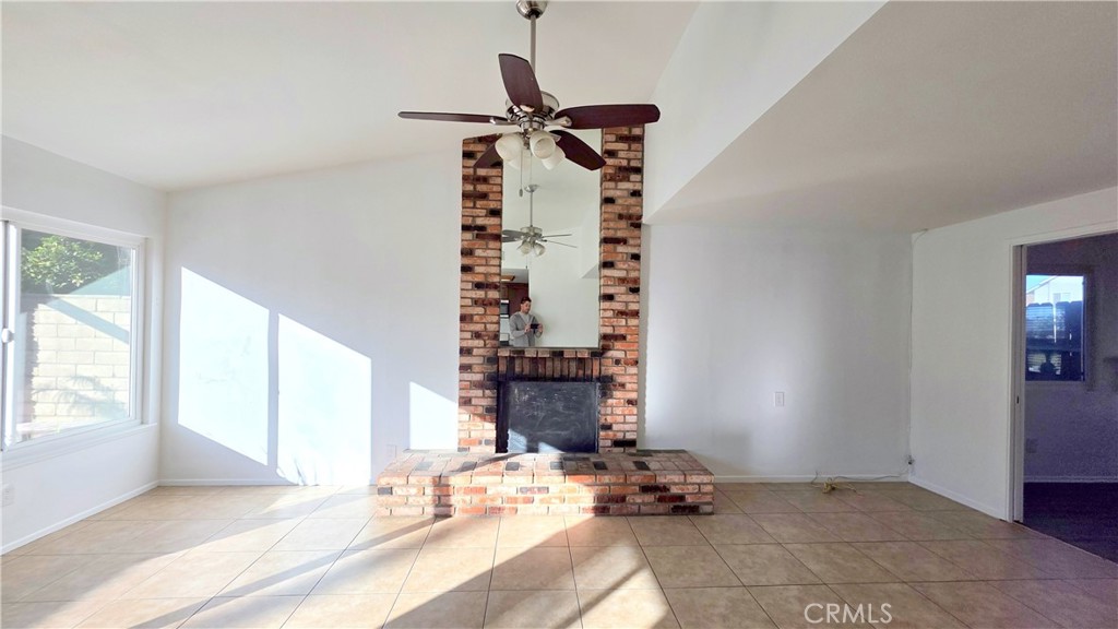 2632 S Calaveras Place