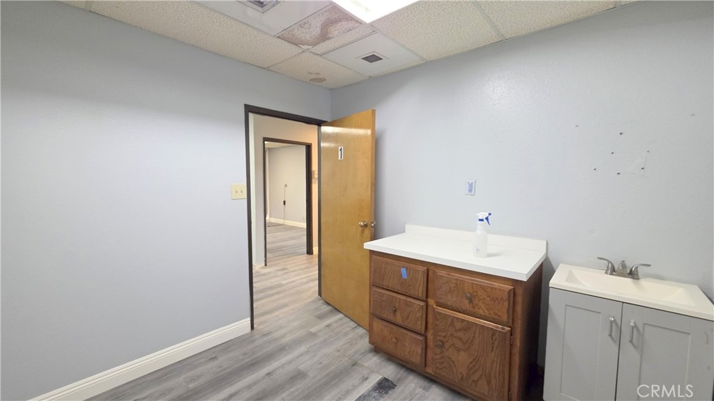 647 E E Street 102