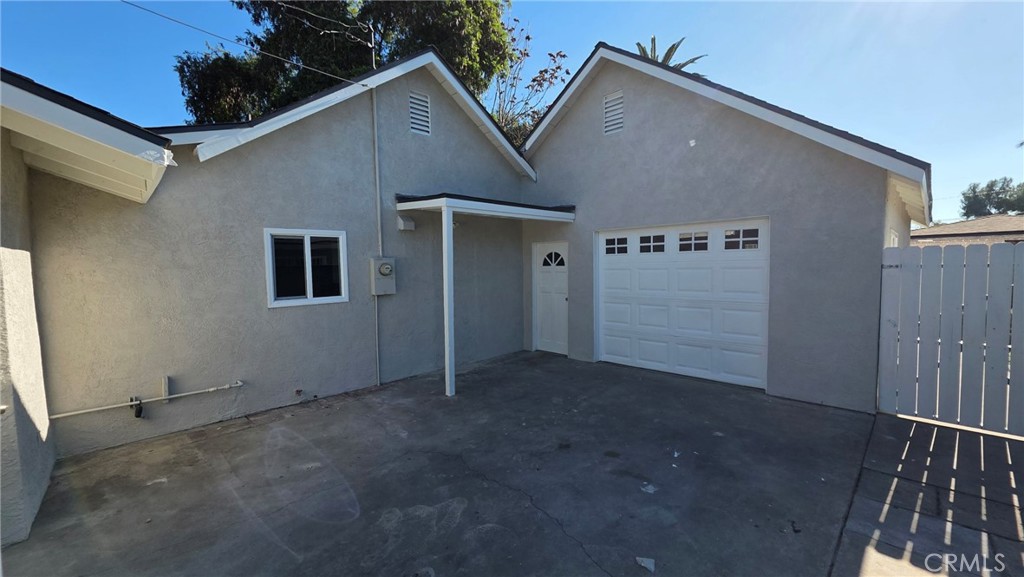 1186 W 9th