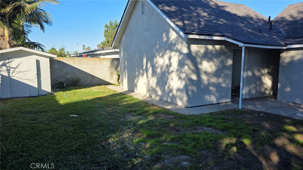 1186 W 9th