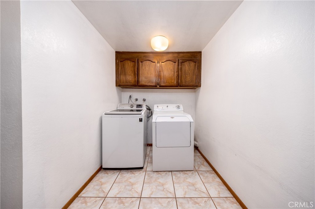 2831 Steeplechase Lane