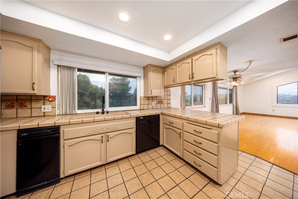 2831 Steeplechase Lane