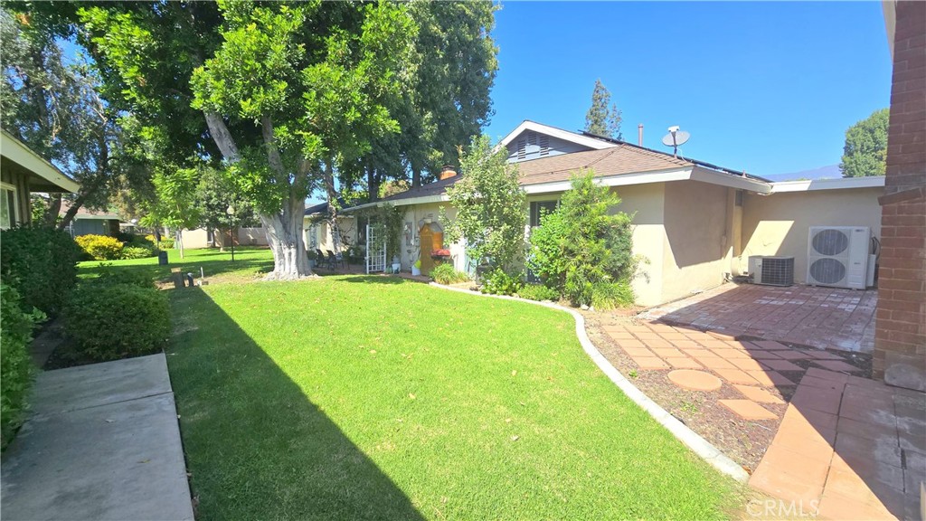 2544 College Lane
