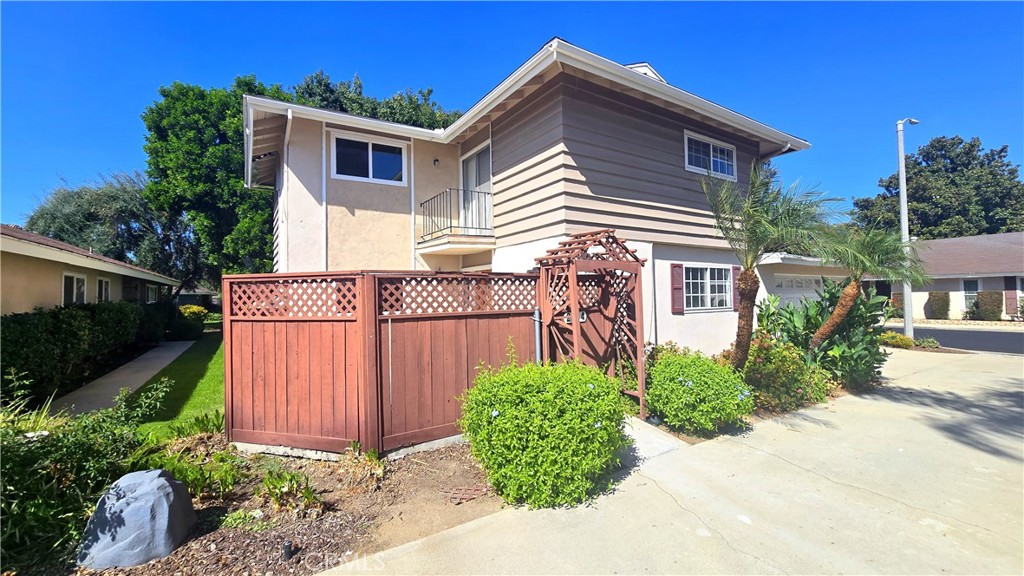 2544 College Lane