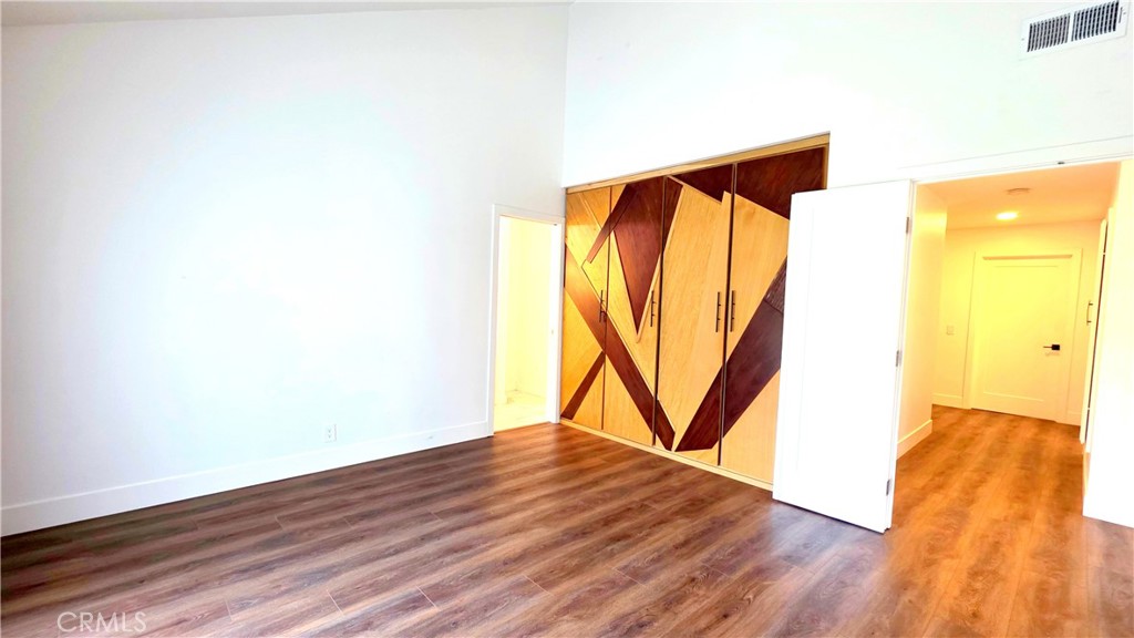1546 Avenida Entrada