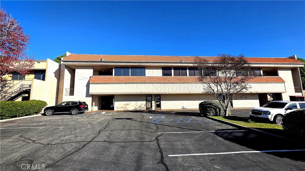 223 S Glendora Avenue 203