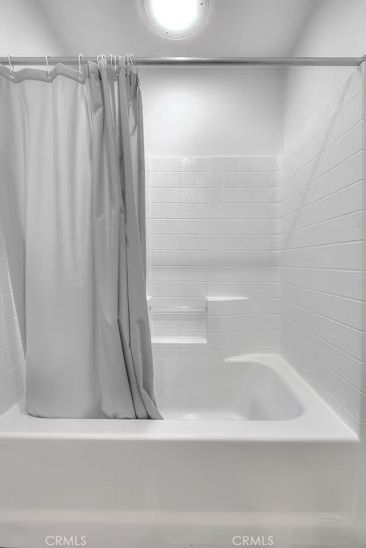 4570 Willow Bend Court