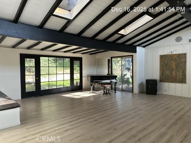 1295 Loma Vista
