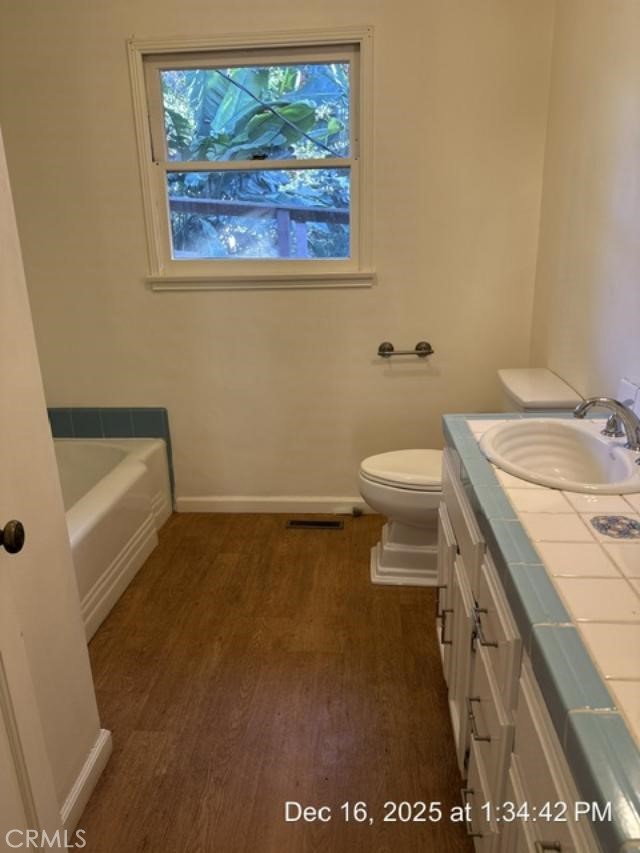 1295 Loma Vista
