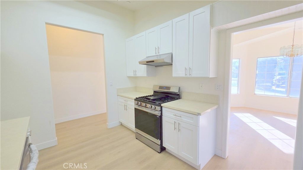 1100 Cloverdale Street