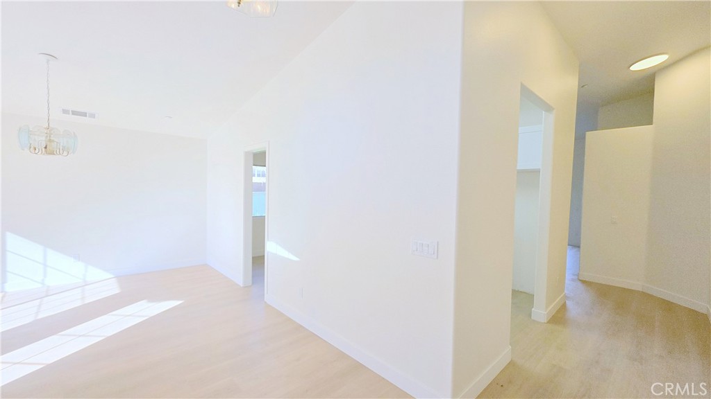 1100 Cloverdale Street