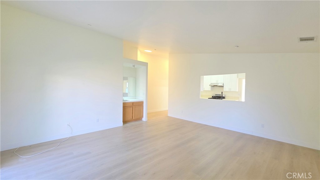 1100 Cloverdale Street