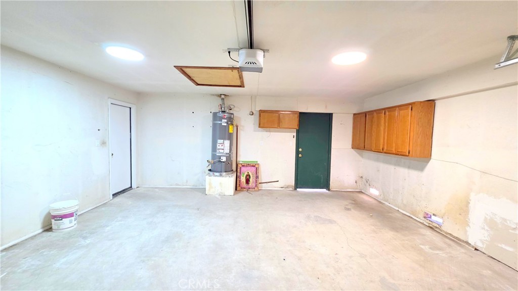 1100 Cloverdale Street