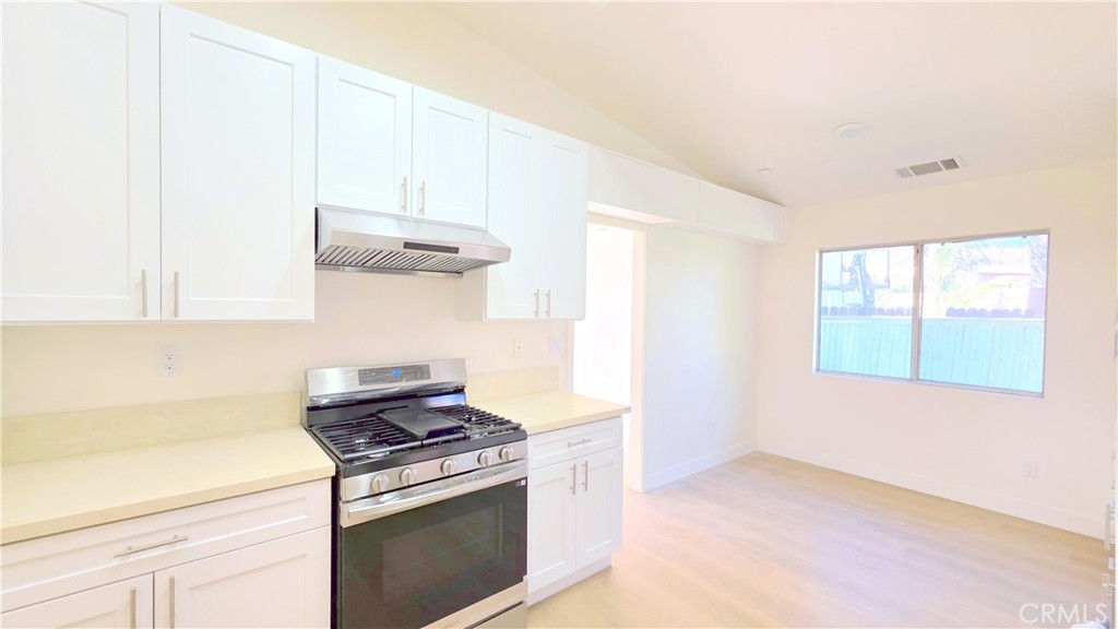 1100 Cloverdale Street