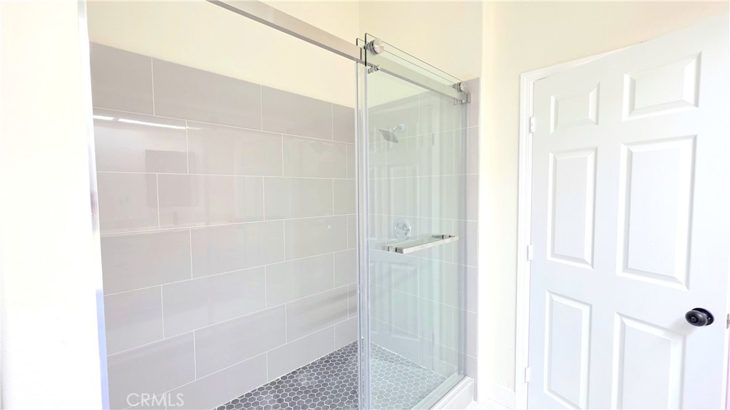 1100 Cloverdale Street