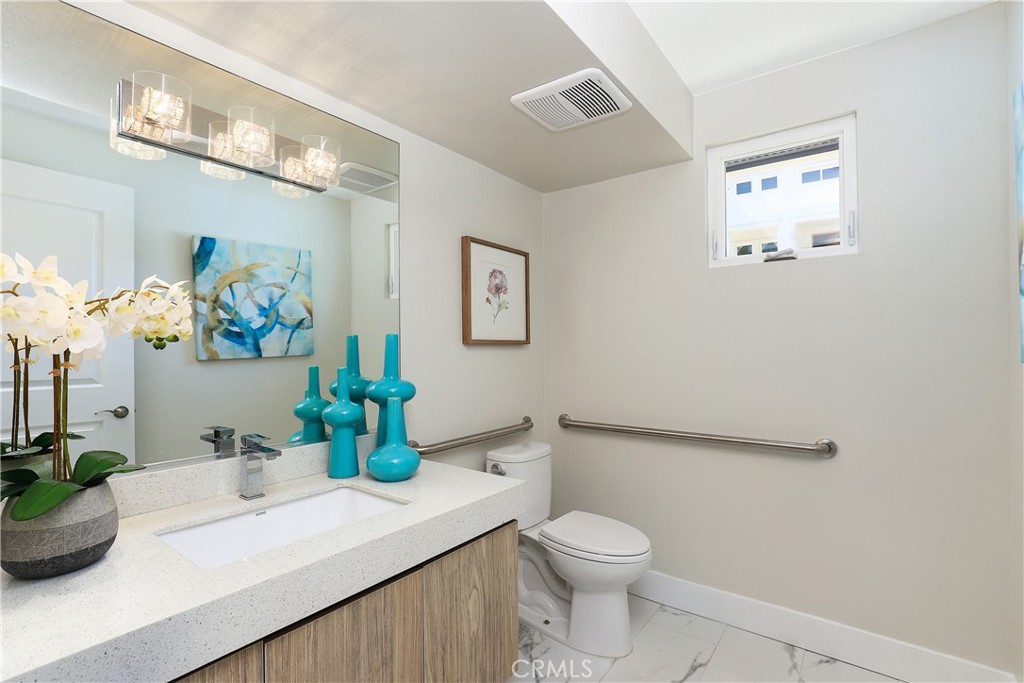 1 Spyglass Avenue