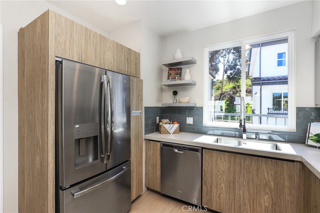 1 Spyglass Avenue