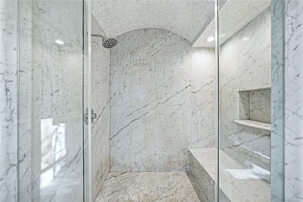 4430 Rosebank