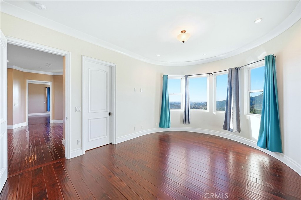 4430 Rosebank
